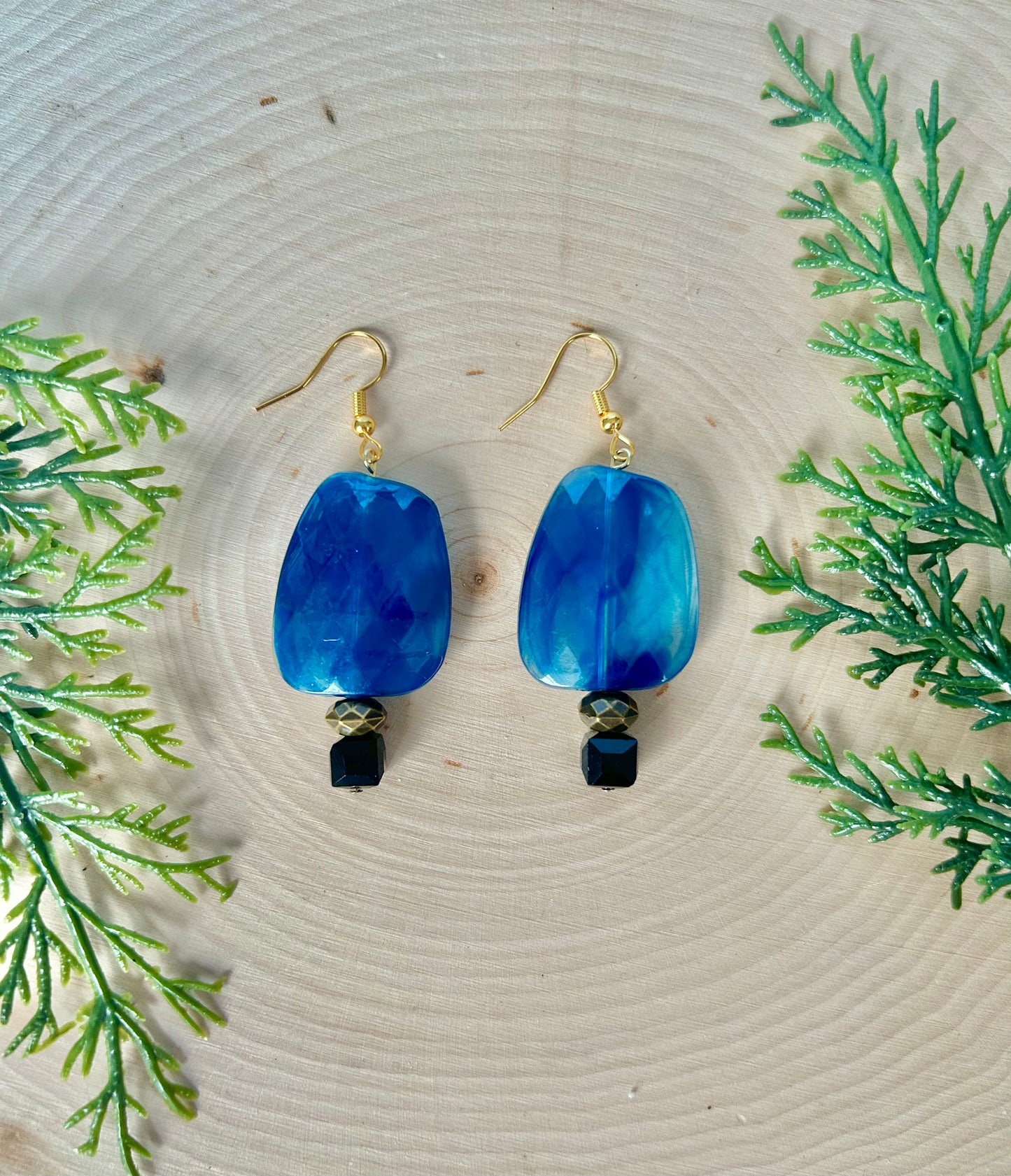 Blue flat gemstone bead dangle earrings