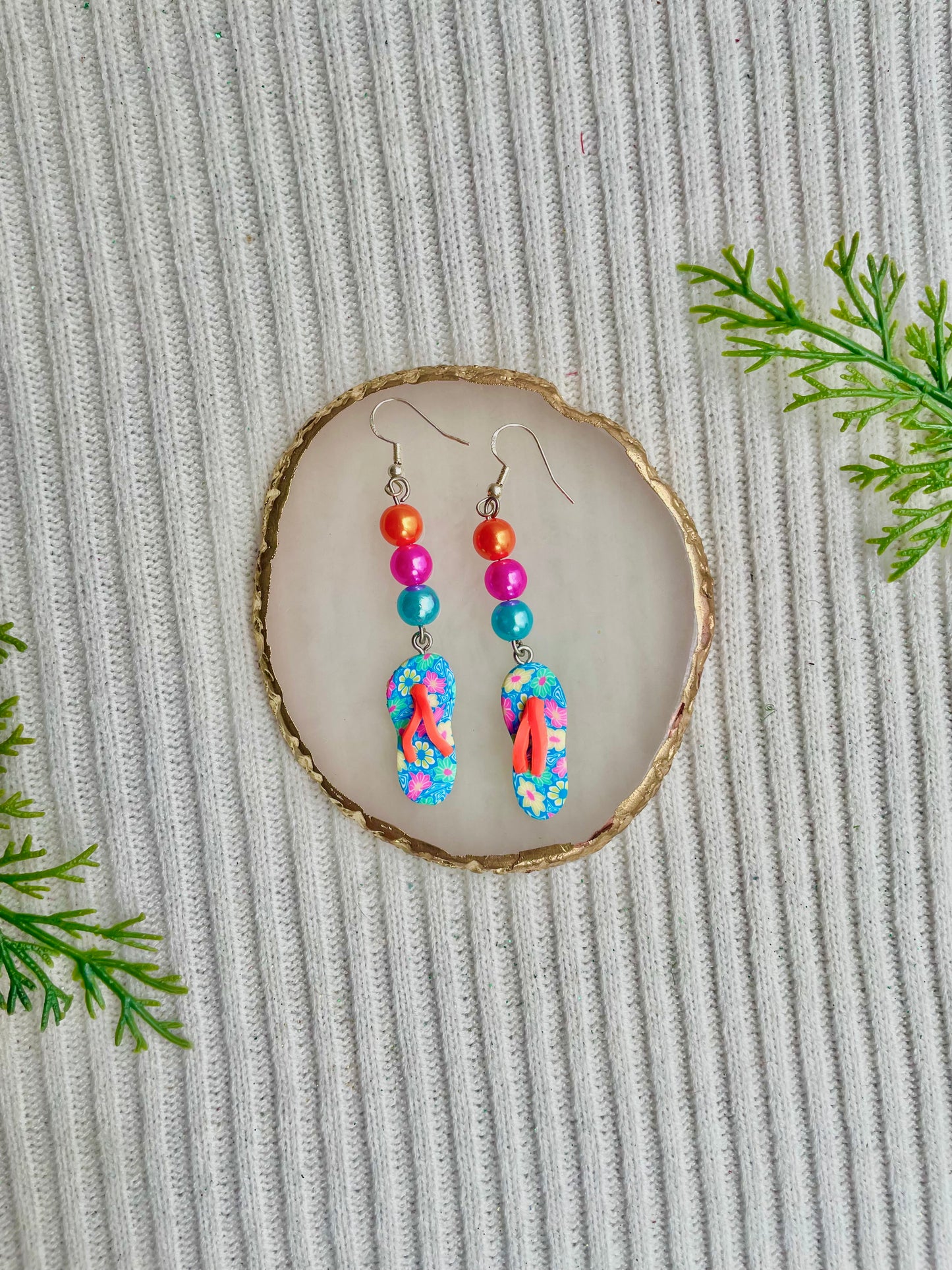 Flip flop dangle earrings