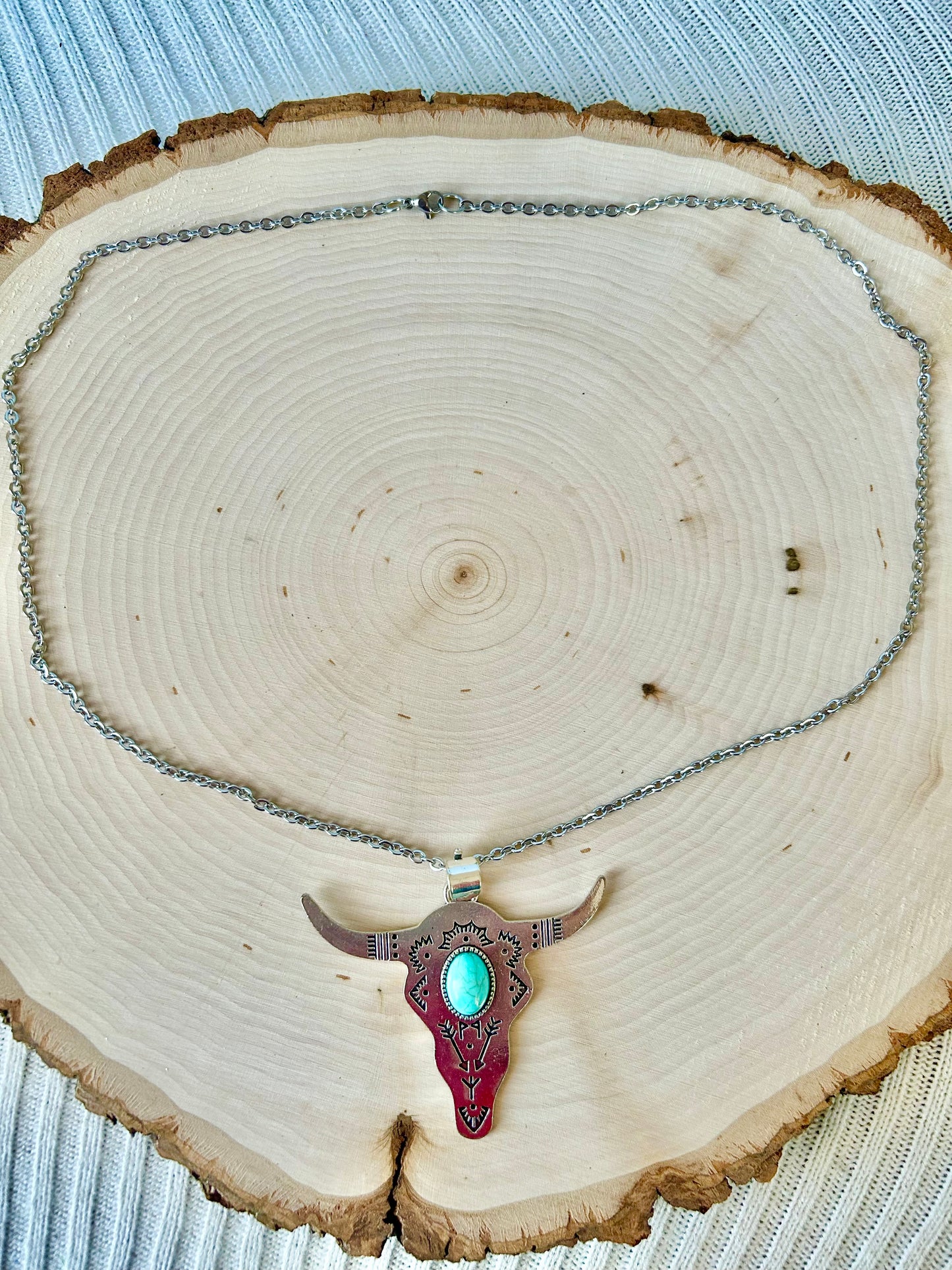 Western bull necklace w/ turquoise stone