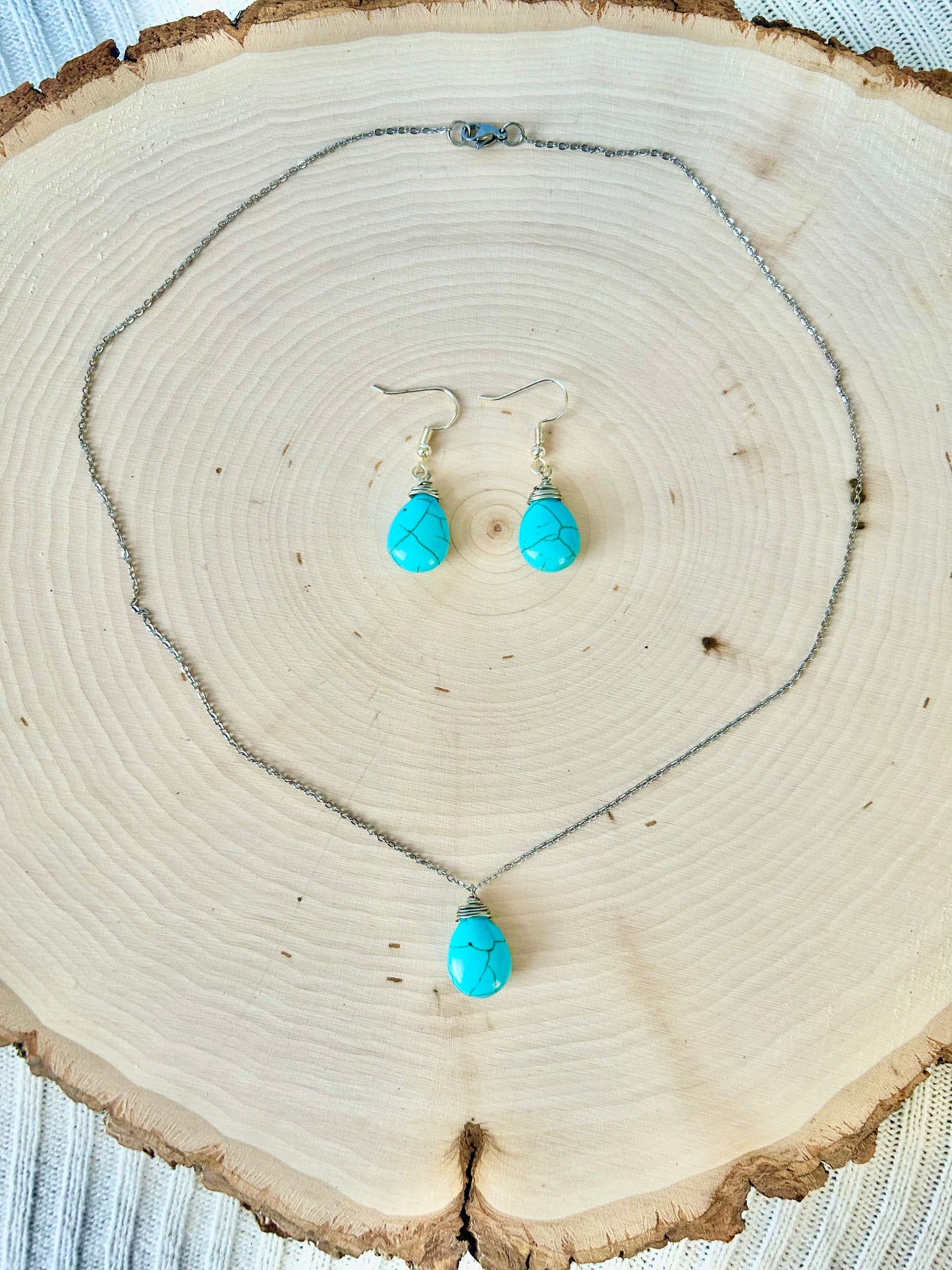 Turquoise tear drop bead dainty necklace & earring set