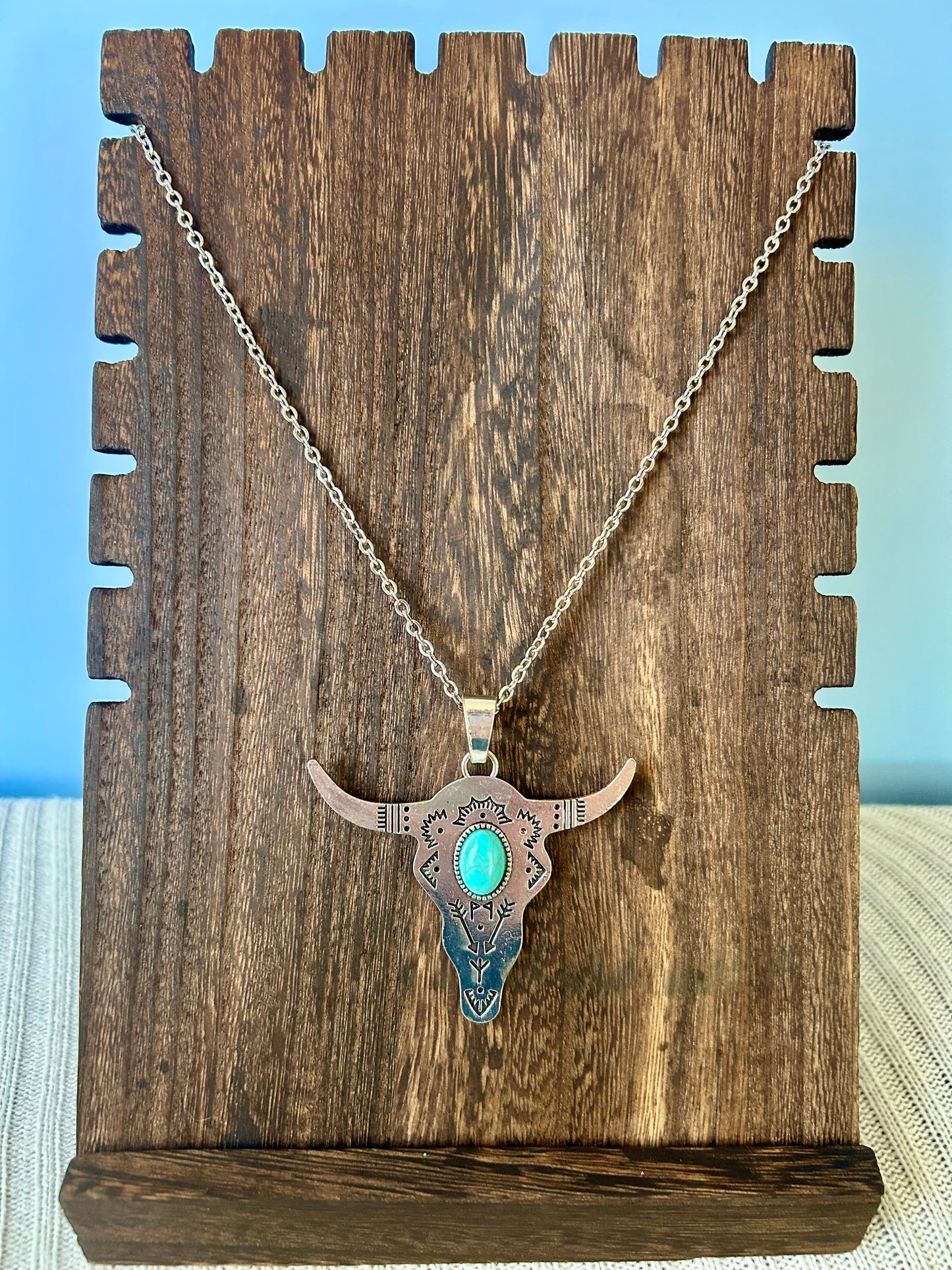 Western bull necklace w/ turquoise stone